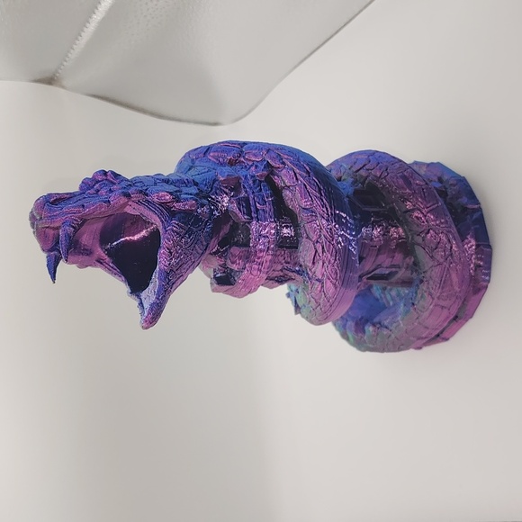 3d Printed DND Basilisk Dice Tower - Picture 4 of 4